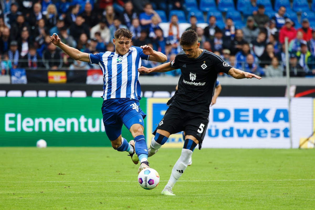 Fussball / Karlsruher SC - Hamburger SV